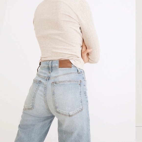 Madewell Perfect Vintage Straight Leg Jean In Danby Wash - Full Length - Picture 2 of 16